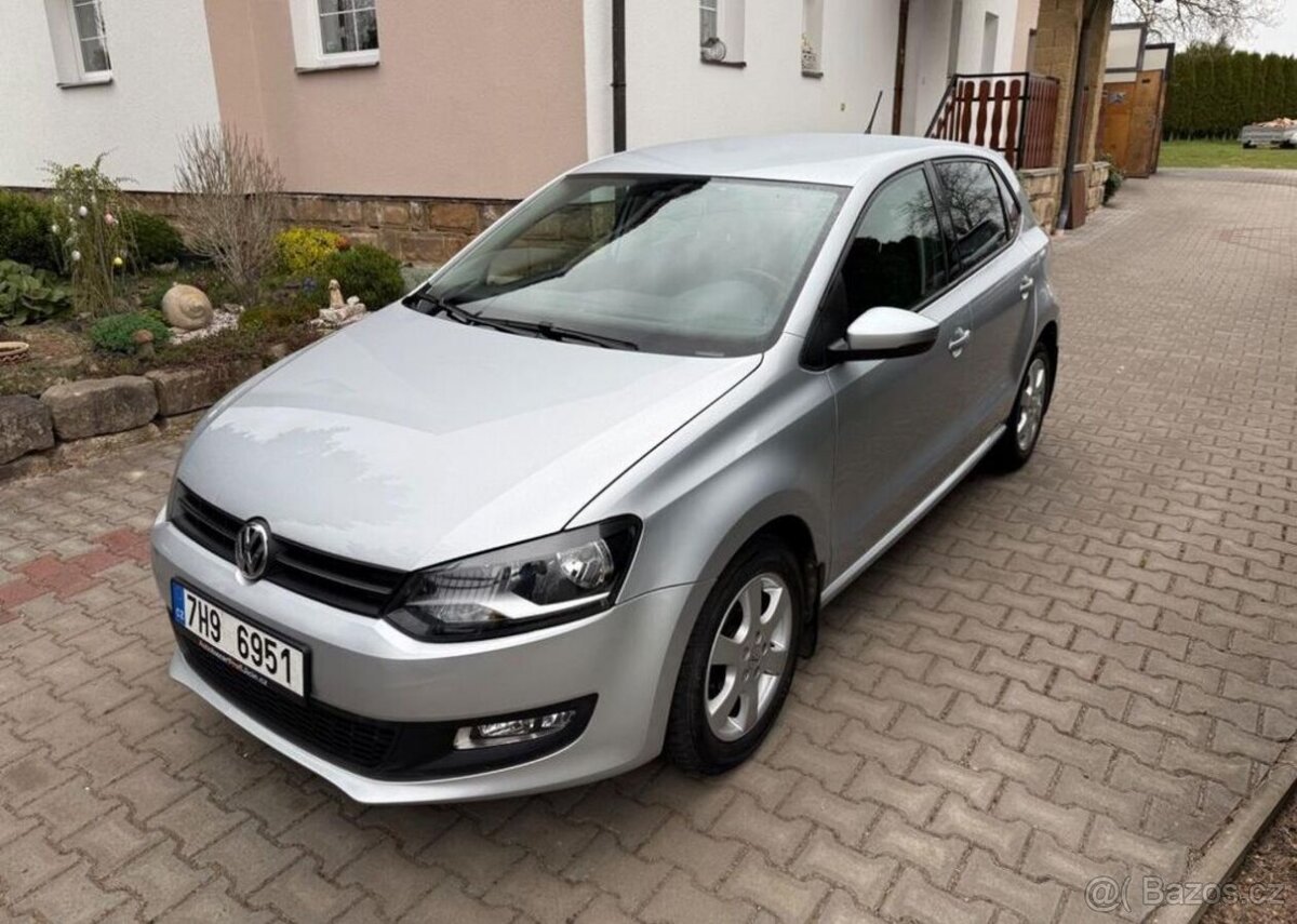 Volkswagen Polo 1,2TSi klima tempomat vyhř sed benzín