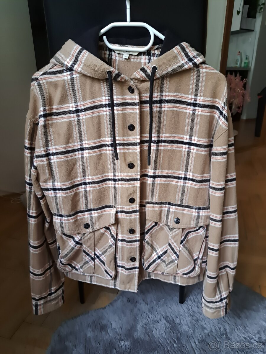 Dámská lehká bunda C&A vel. 36