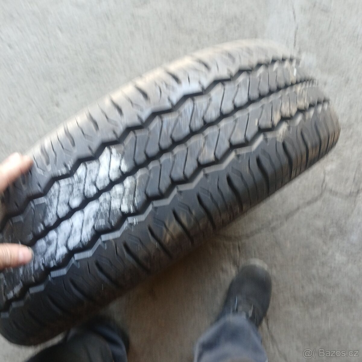 Pneu hankook