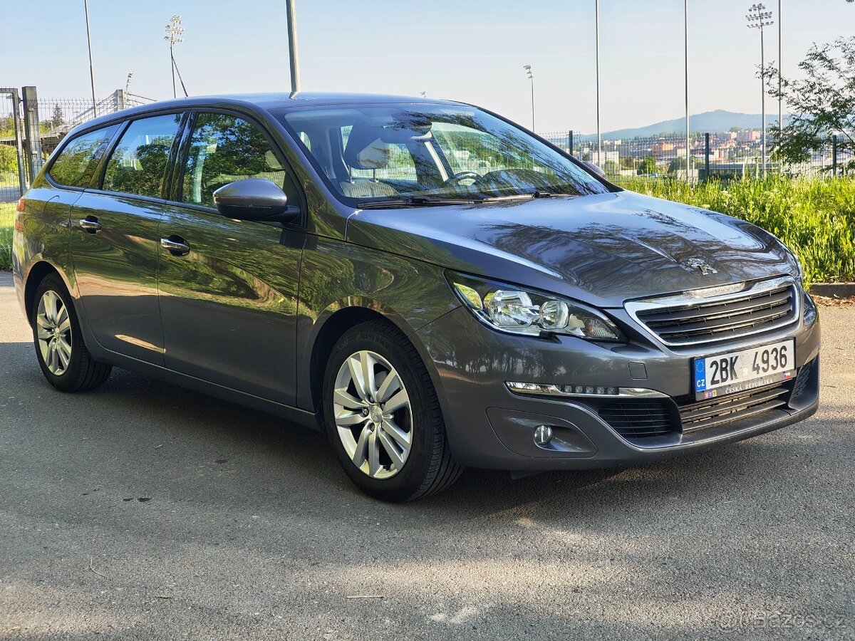 Peugeot 308 SW, 1.6 BlueHDI 88 kW, manuál, šedá barva