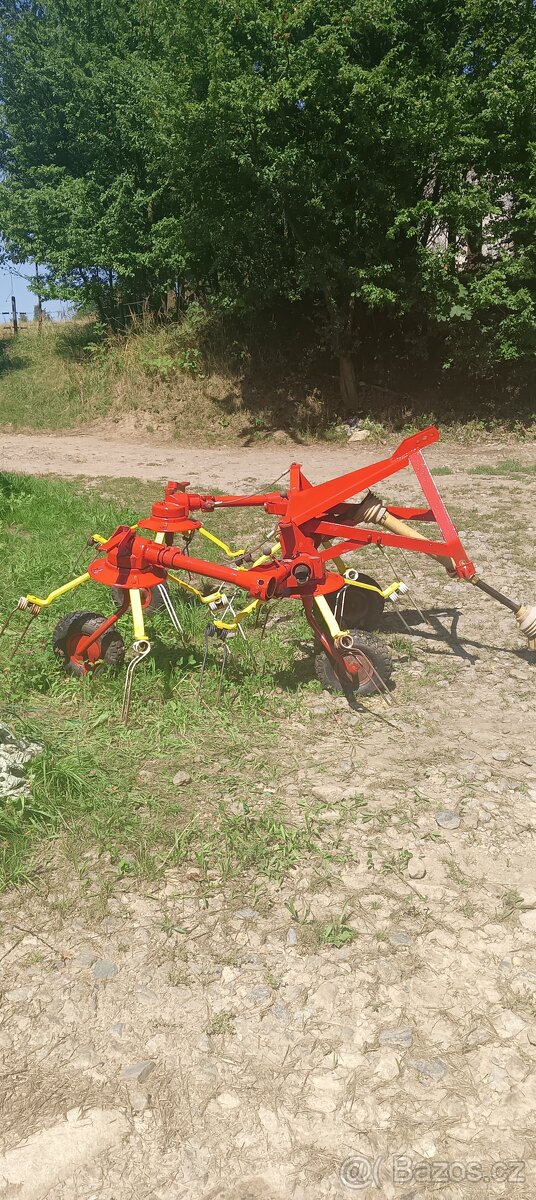 prodám nesený obraceč sena DEUTZ FAHR