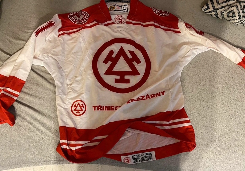Hokejový dres HC Oceláři Třinec 2018/2019 CCM XL