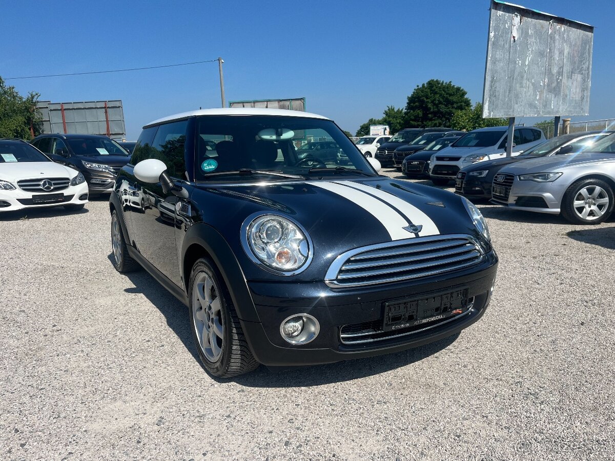 Mini Cooper 1.6i 88kW Panorama,výhřev