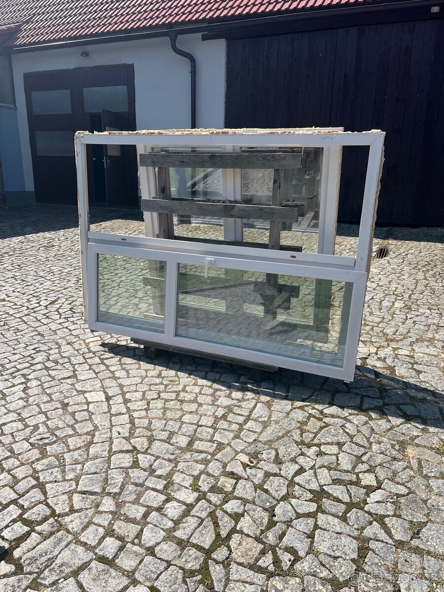 Prodám Okna + balkovnové dveře z celého domu