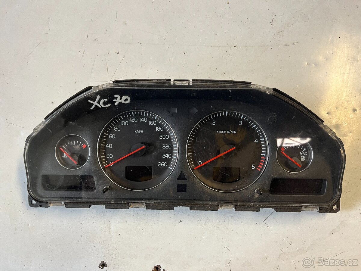 Budíky Volvo 30746102