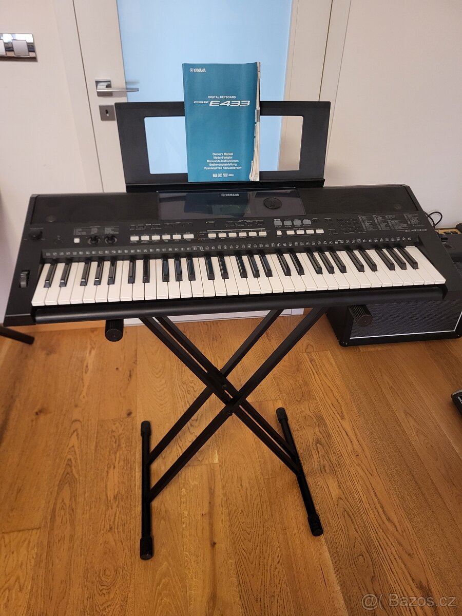 Klávesy Yamaha PSR-E433 + stojan