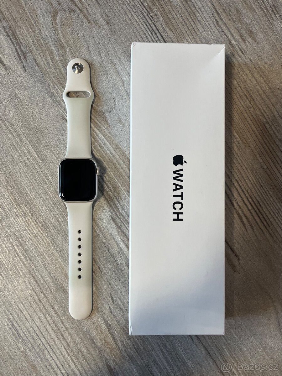 Chytré hodinky Apple Watch SE (Gen 2) 2024