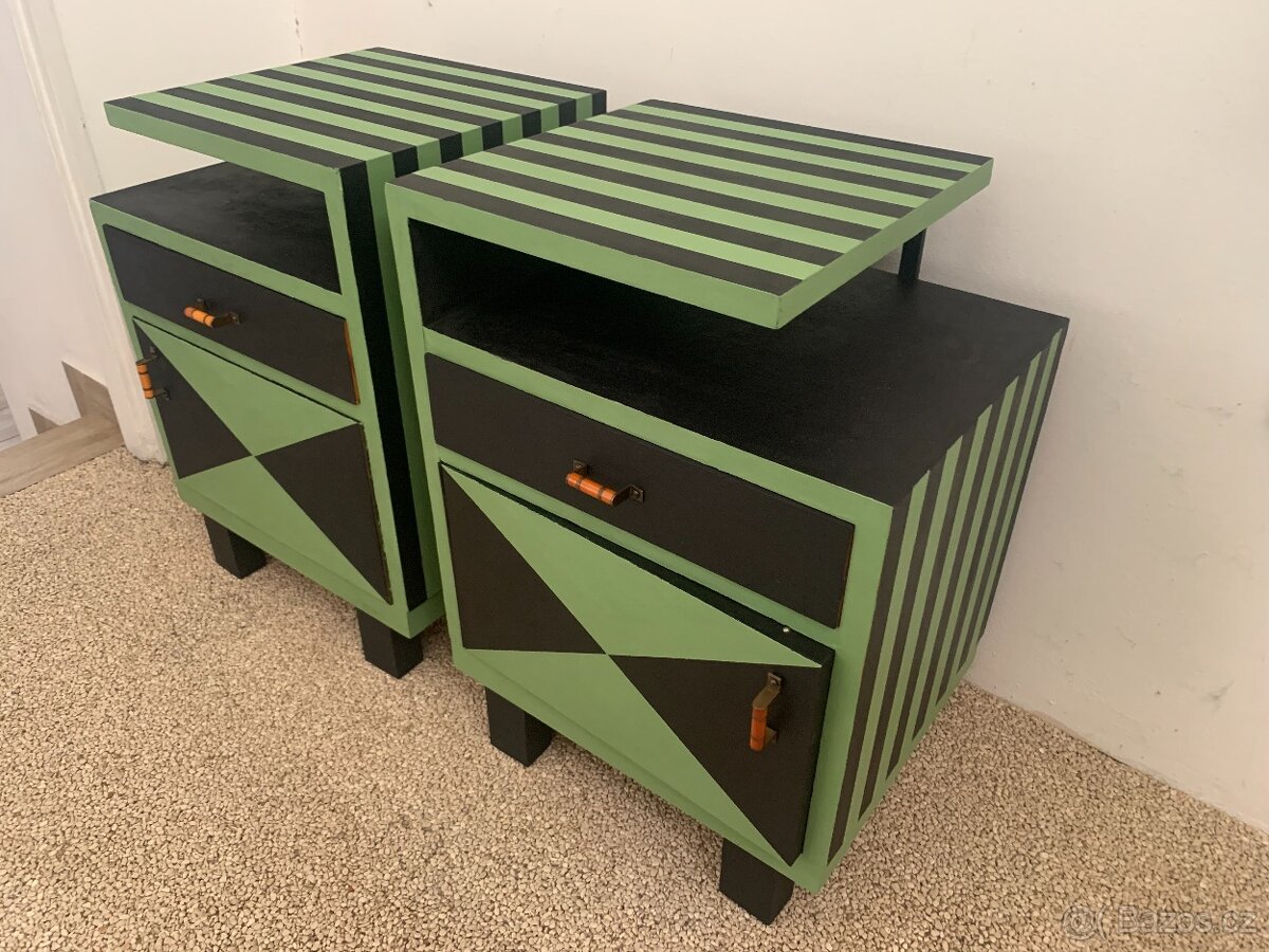 Noční stolky Art deco