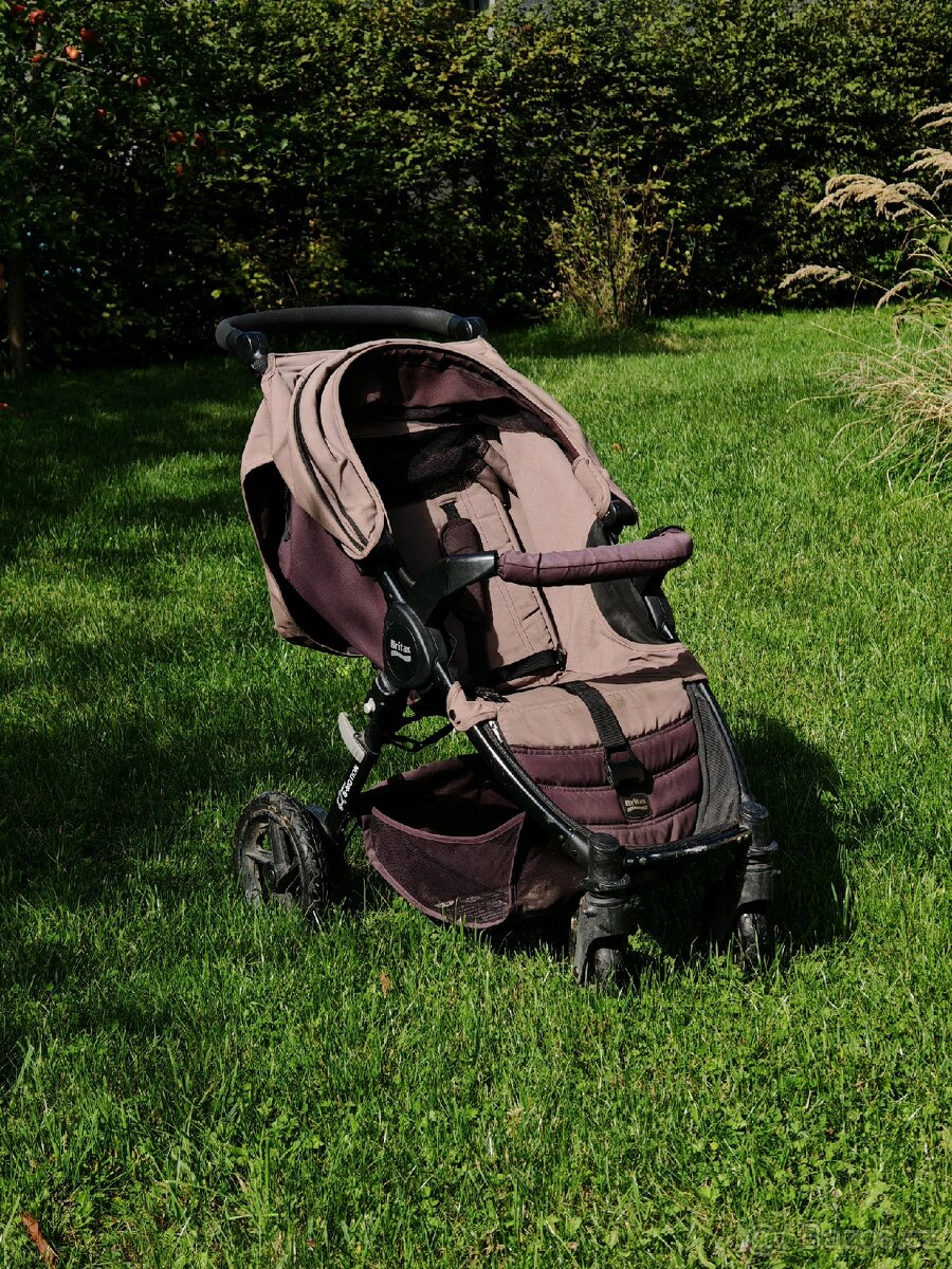 Kočárek Britax B-Motion