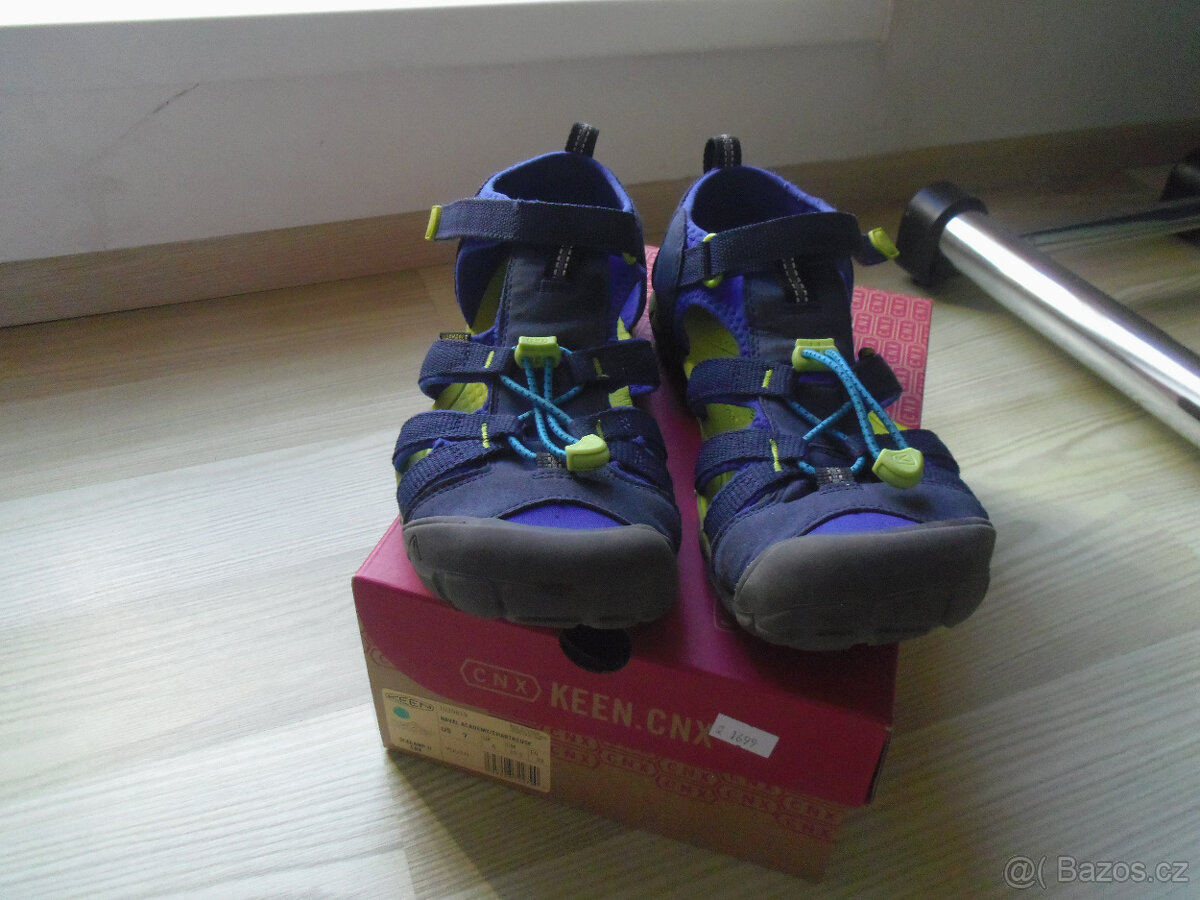 Sandály Keen vel. 39