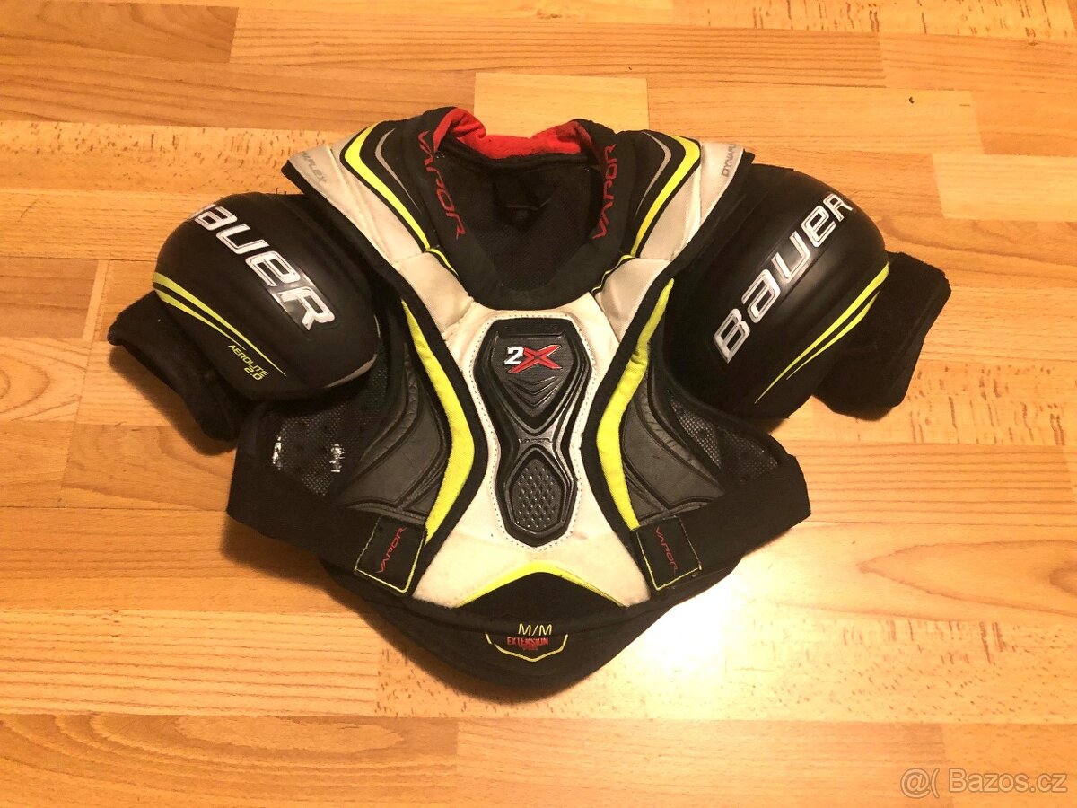 Chránič ramen Bauer Vapor 2X Junior, velikost M