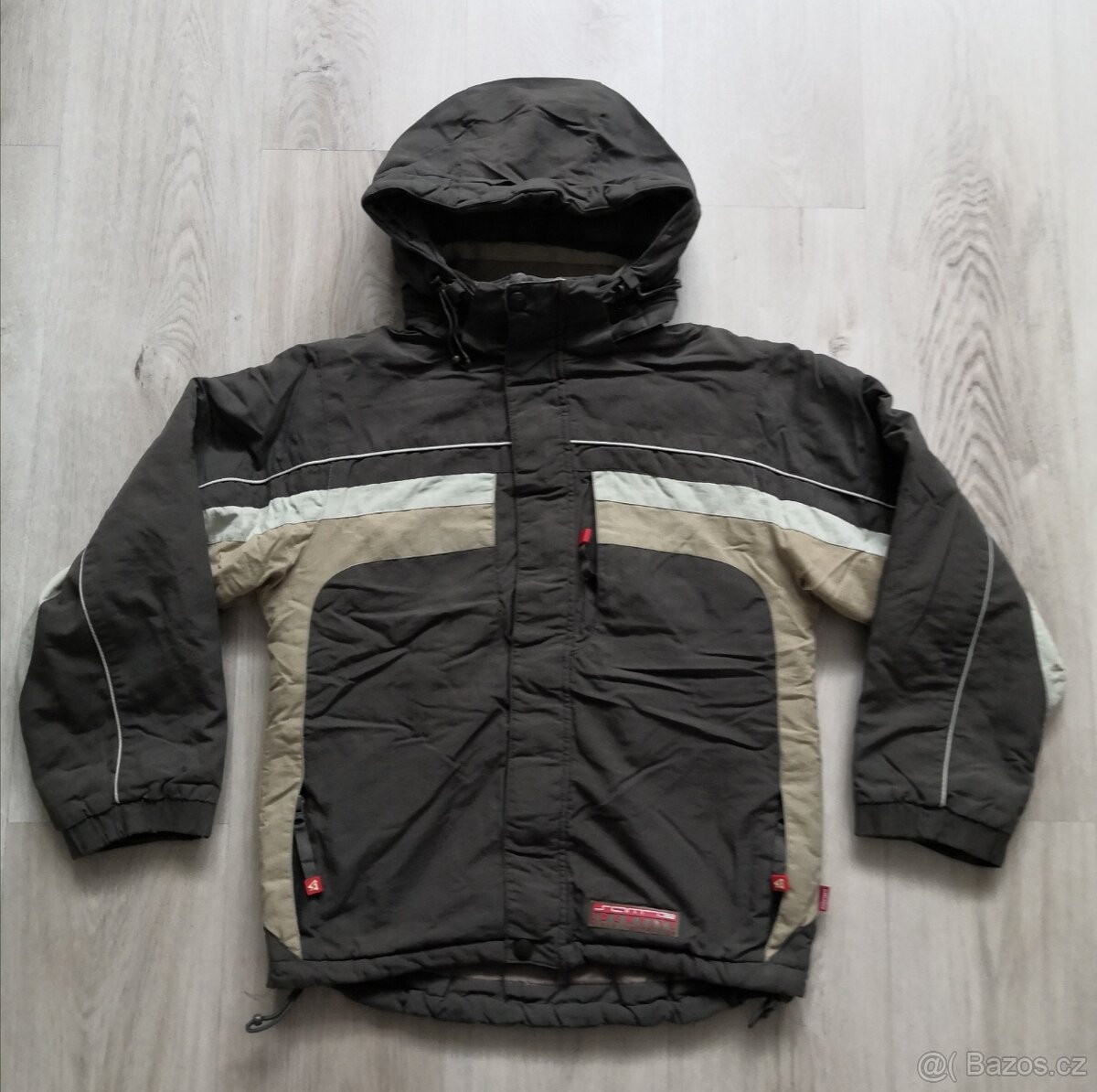 ZIMNÍ BUNDA vel. 134 zn. SAM73