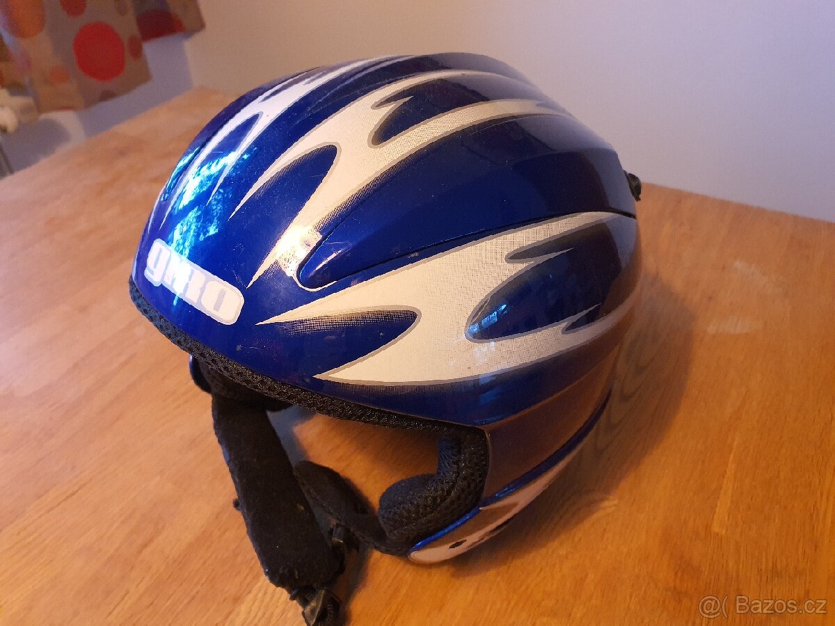 Dětská závodní lyžařská helma Giro