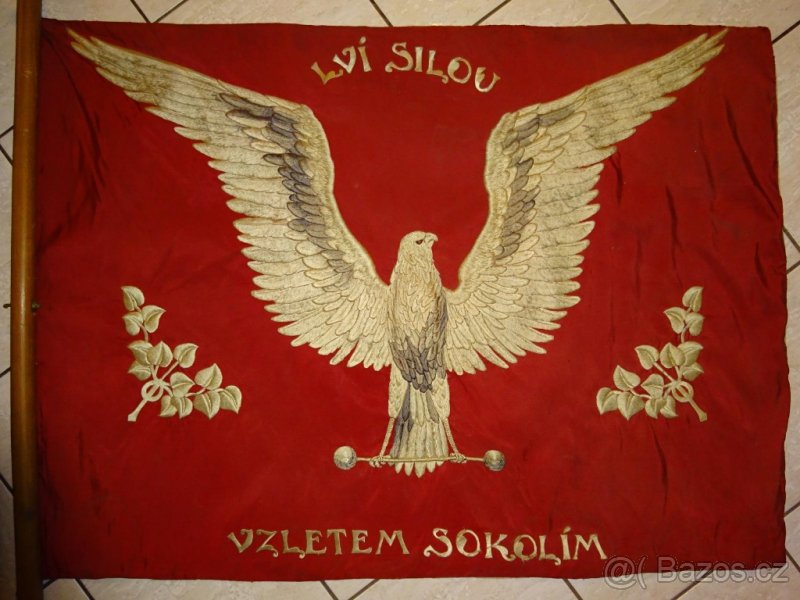 Koupím sokolský prapor, praporec, vlajku, žerdi, sošky