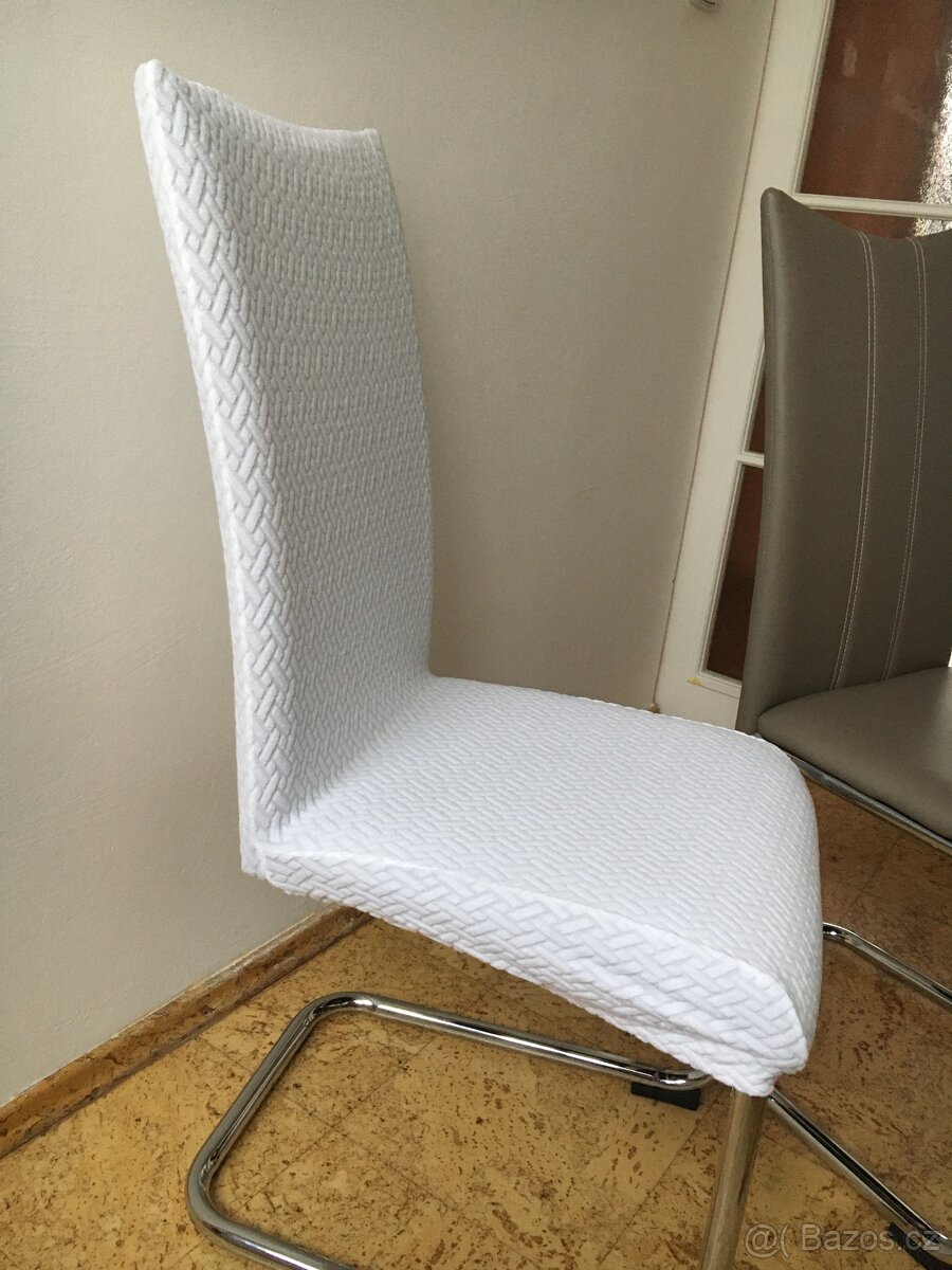 Potahy na židle bile