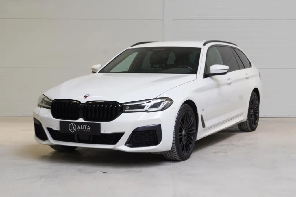 BMW Řada 5, 4x4,TAŽNÉ,DPH,ČR,Adaptiv LED