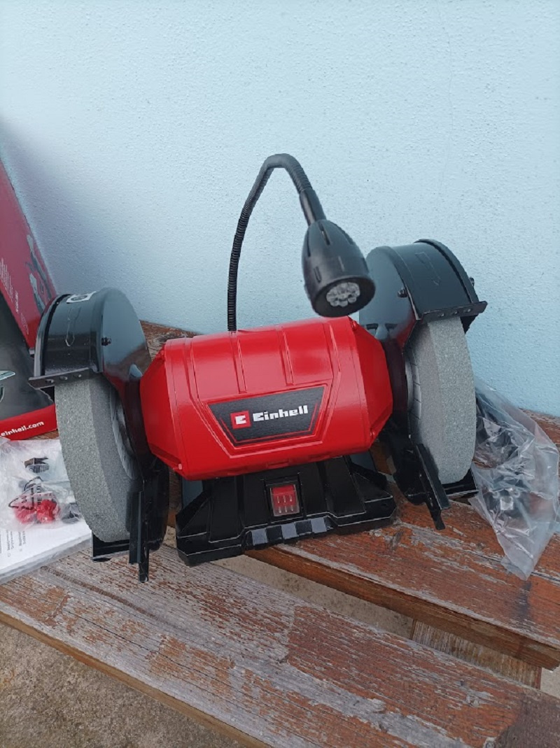 Dvoukotoučová stolní bruska TC-BG 200 L Einhell