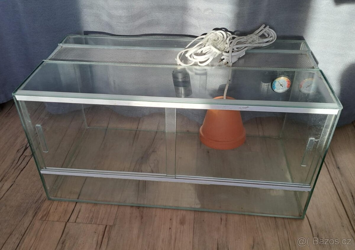 Terárium 60x30x30 cm