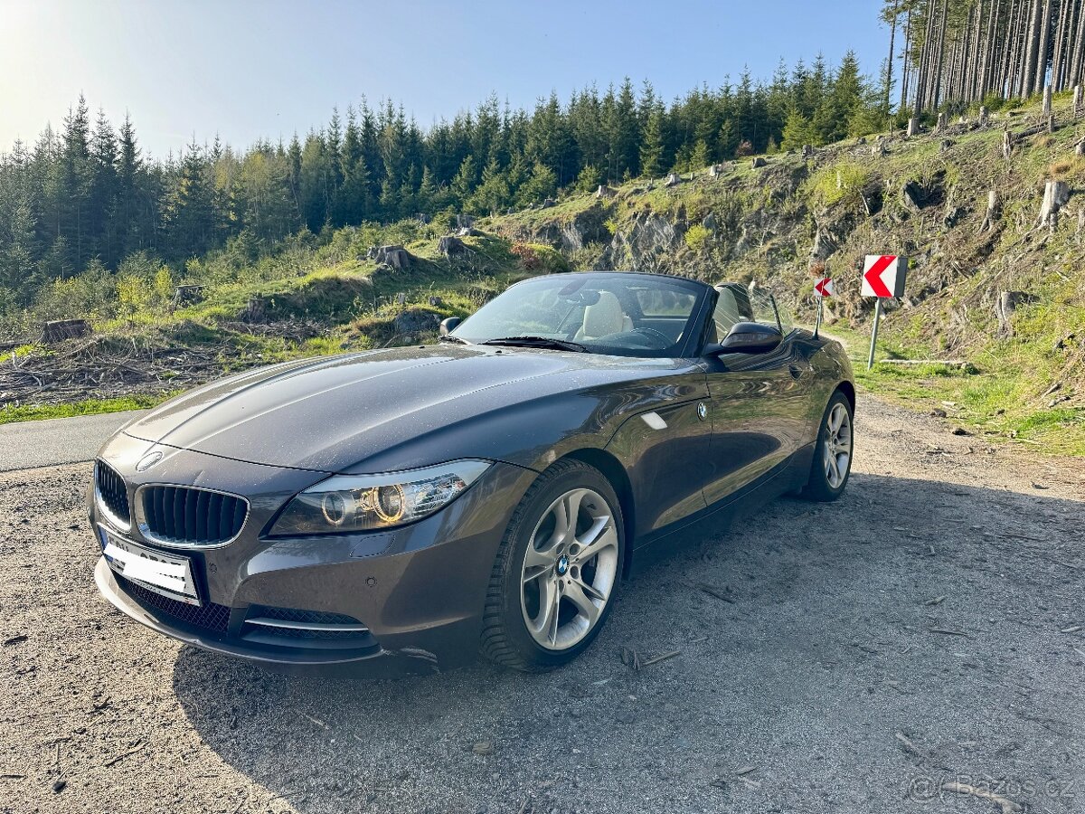 BMW Z4 3.0i E89 190 KW, r.v.2010, NOVÁ STK