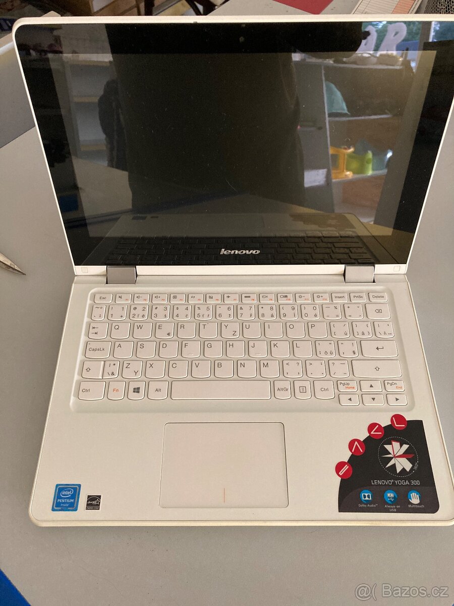 Mini Notebook Lenovo Yoga