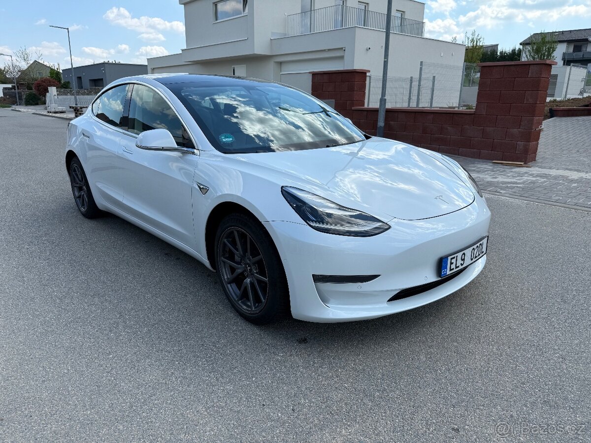 Tesla Model 3 Long Range 4x4 záruka 2027 DPH