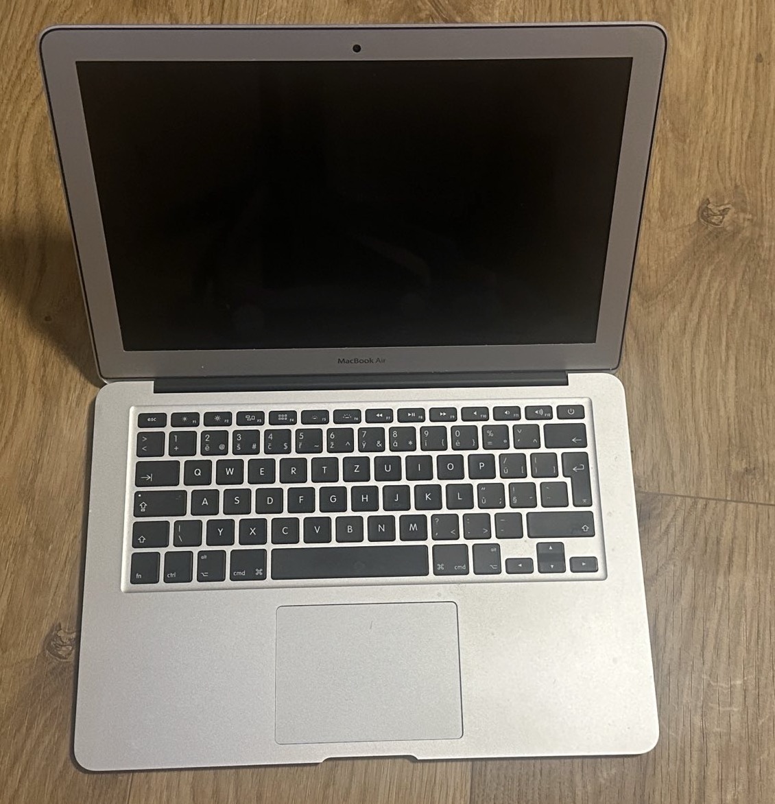Macbook Air 13,3" 2013 I5 1.6Ghz 8 GB / 512 GB SSD CZ kláve