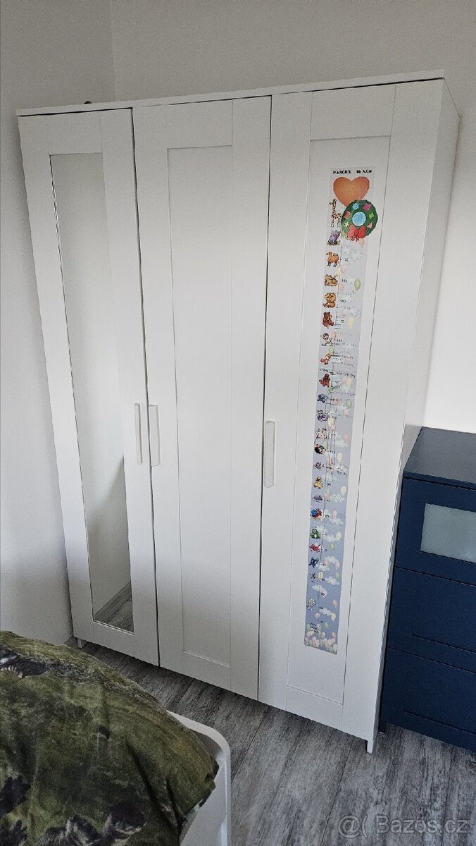 Šatní skříň Ikea Brimnes