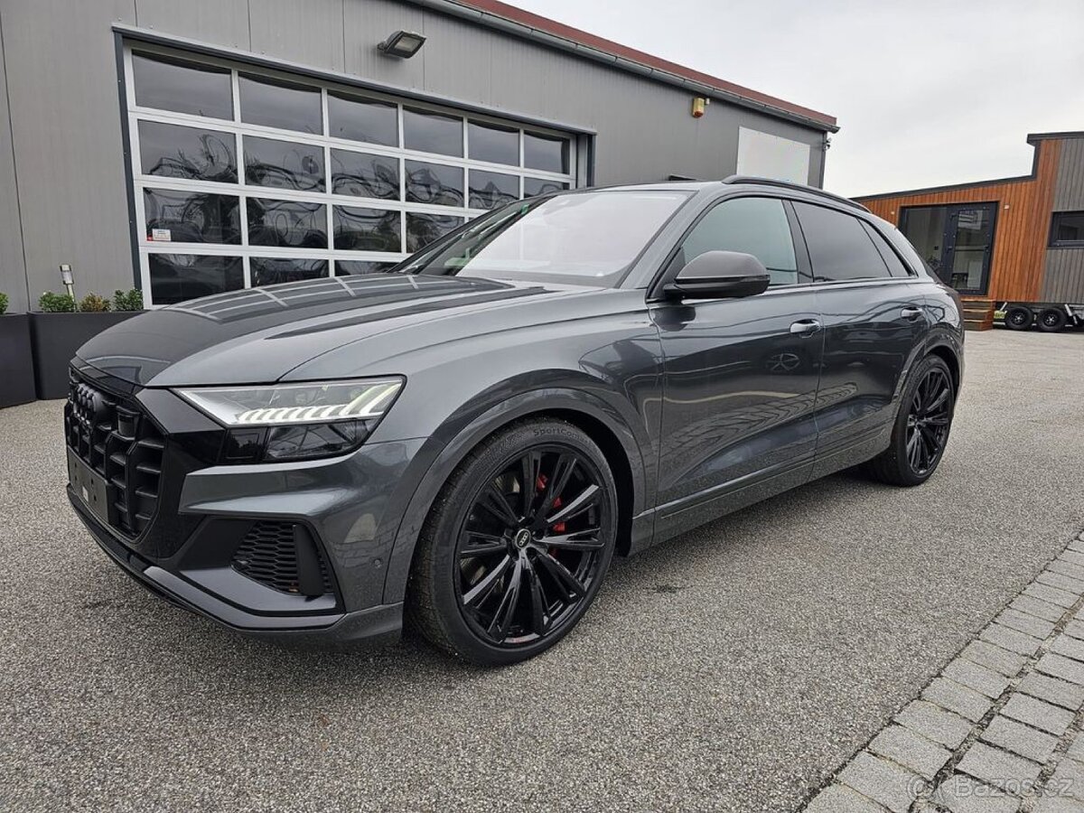 Audi SQ8 4.0 TFSI V8