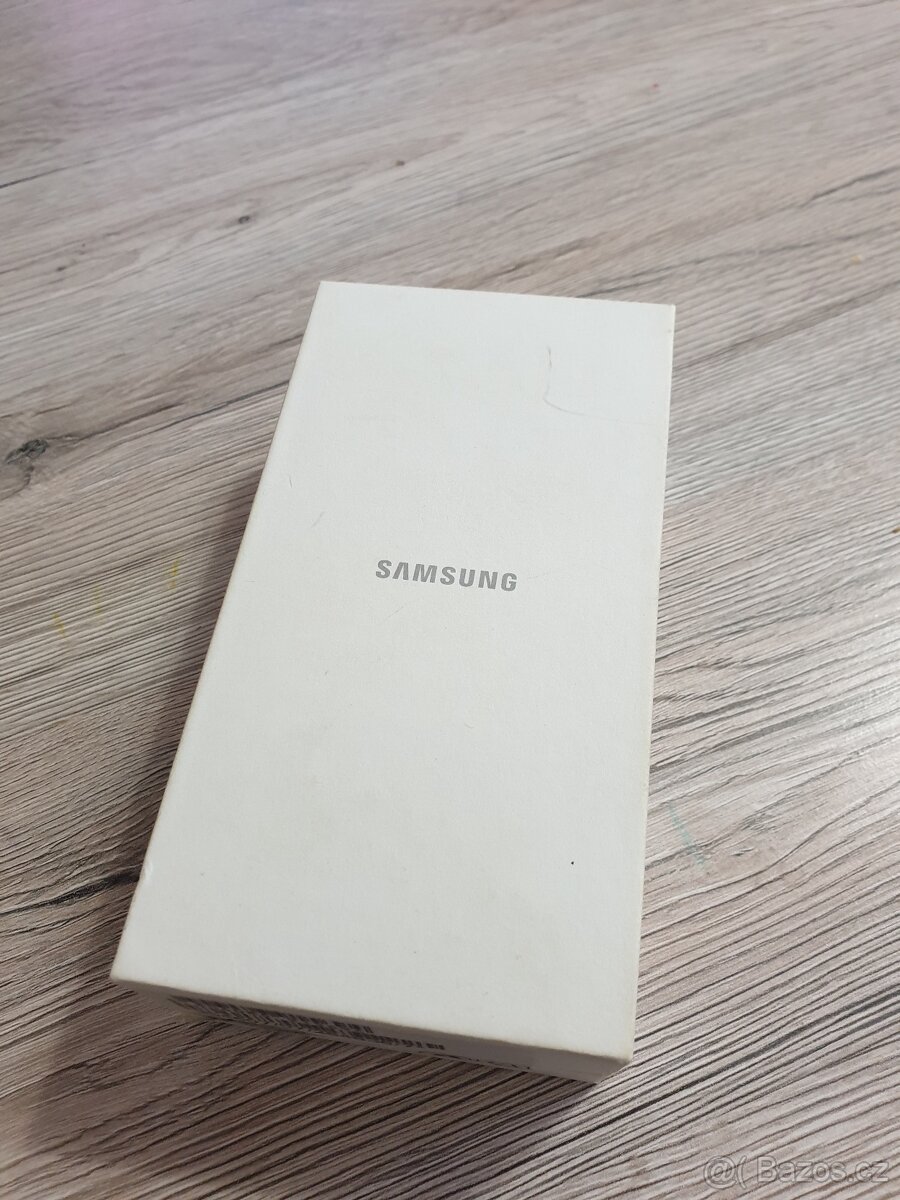 Mobilní telefon Samsung Galaxy S6