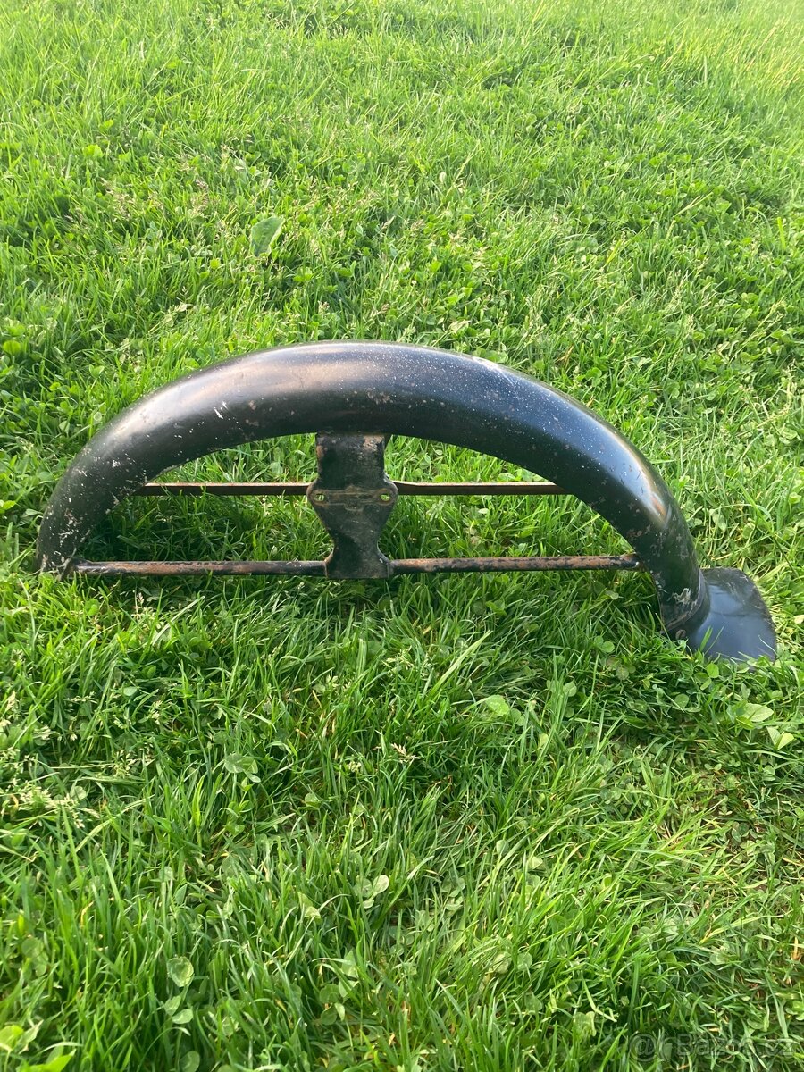 Přední blatnik Simson S50