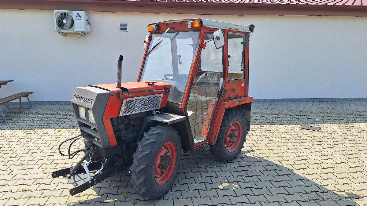 starší malotraktor MT8-050 Agrozet Prostějov