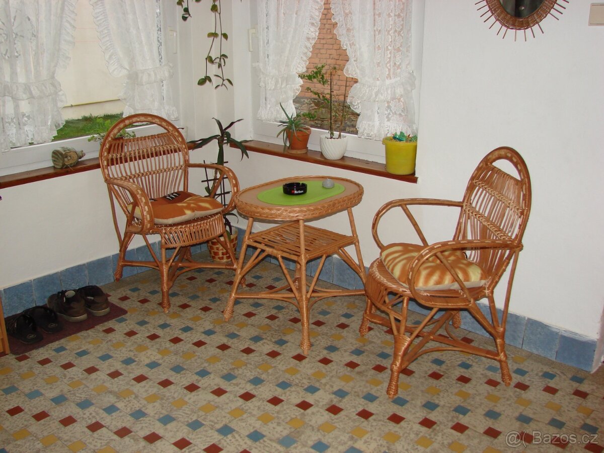 Ratanová souprava