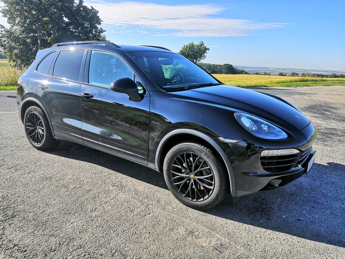 Porsche cayenne,2012,3,0Tdi 180Kw,Black Edition