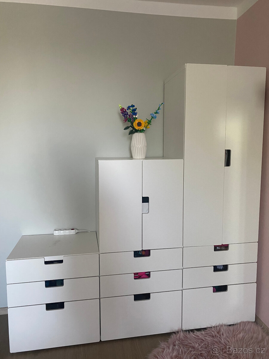 sestava skříní Ikea Stuva