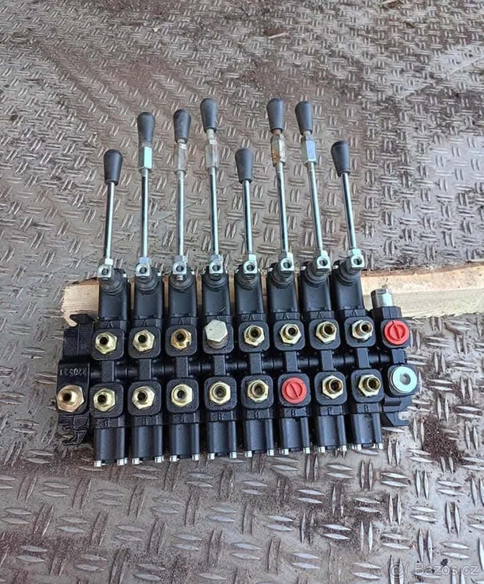 Hydraulický rozvaděč