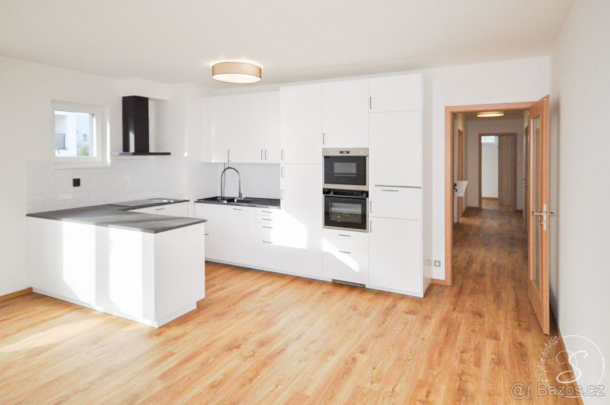Pronájem bytu 2+kk • 62 m²