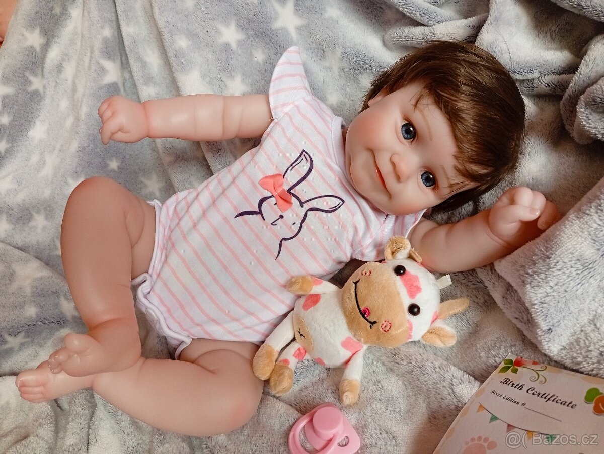 Realistická Reborn panenka usměvavá holčička Maddie