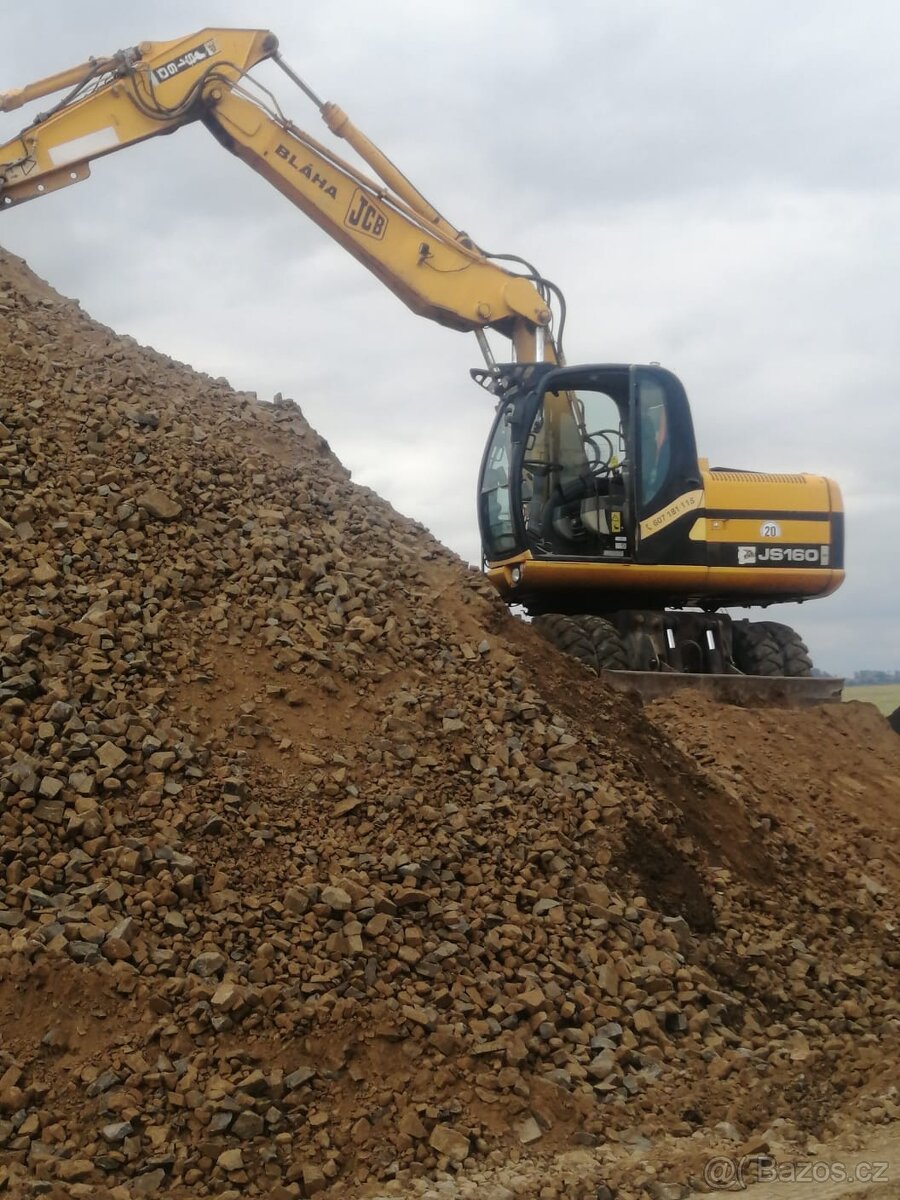 Kolové rypadlo JCB 160W