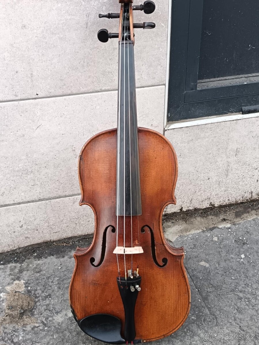 Staré housle