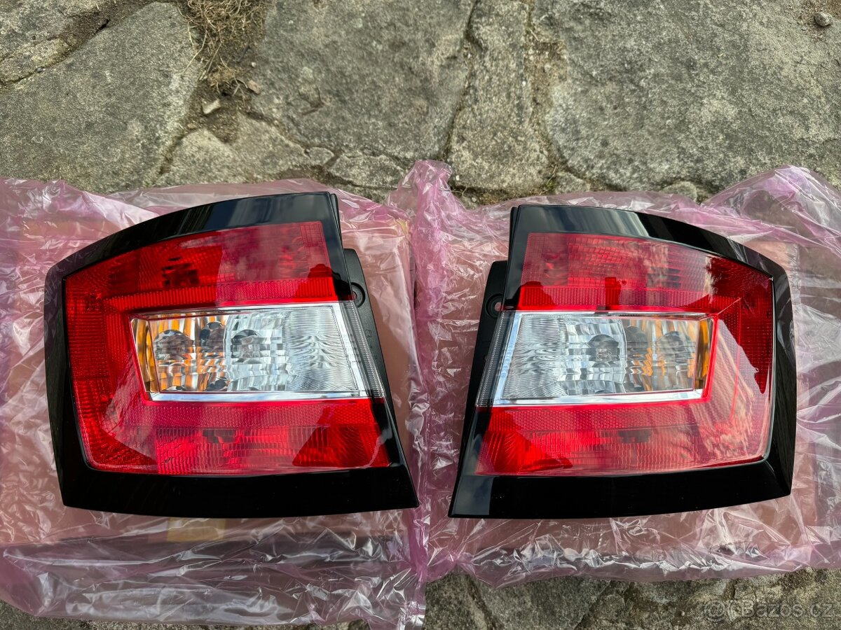 Zadní světla ŠKODA Fabia 3 Kombi