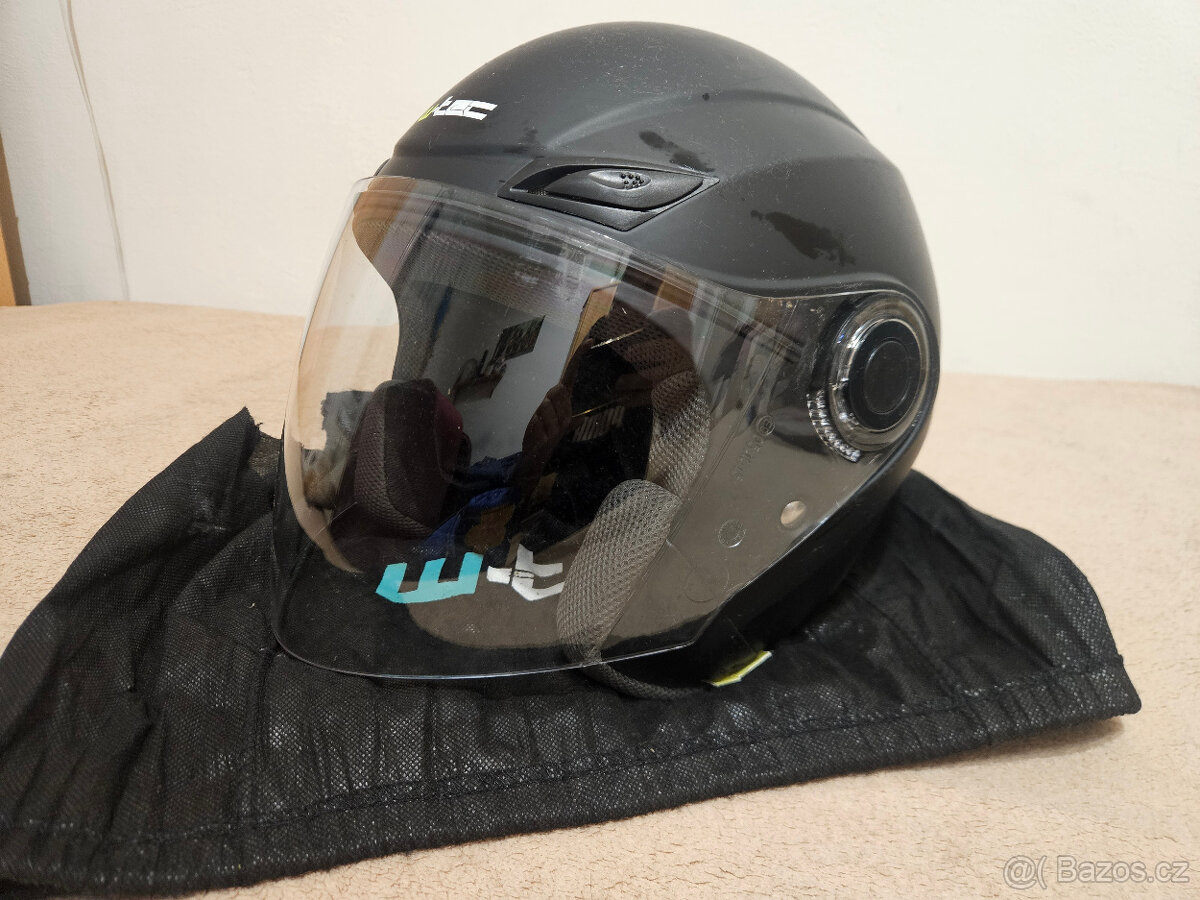 Přilba na skútr W-TEC XL
