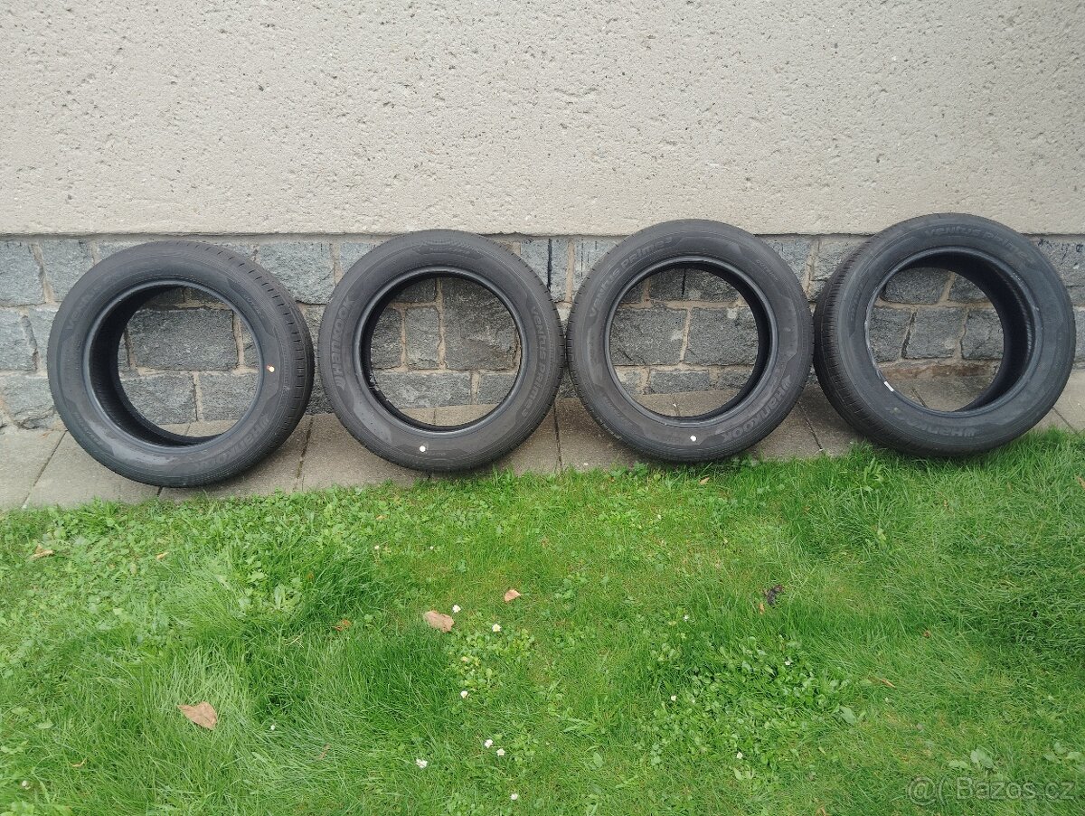 235/55R18 100H