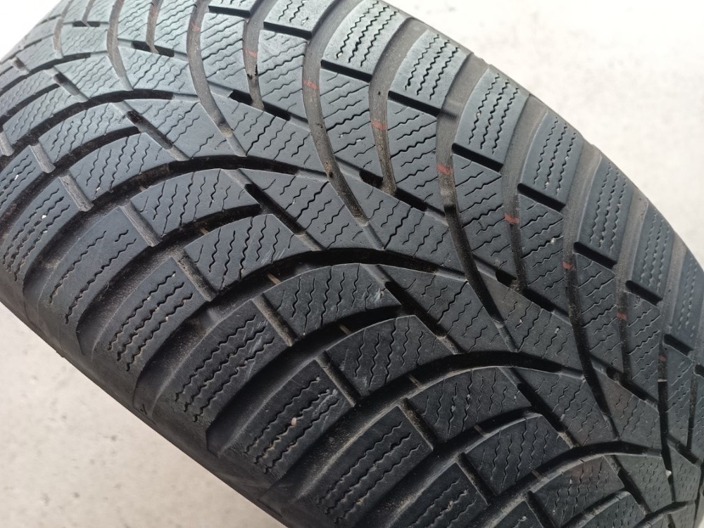 215/55 R17 TOYO (4419).
