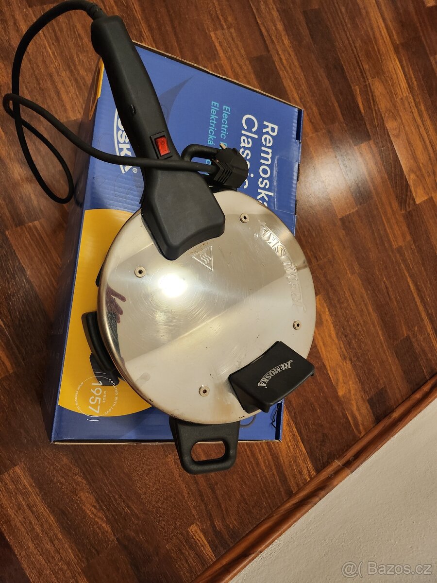 Remoska classic 2l REZERVACE