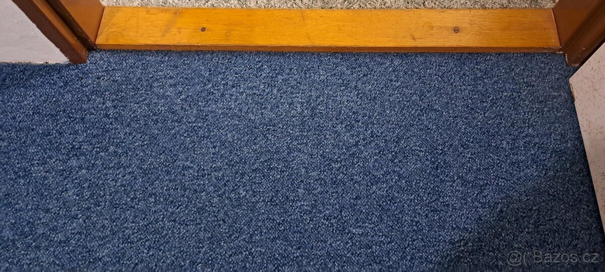 Prodám pěkný koberec