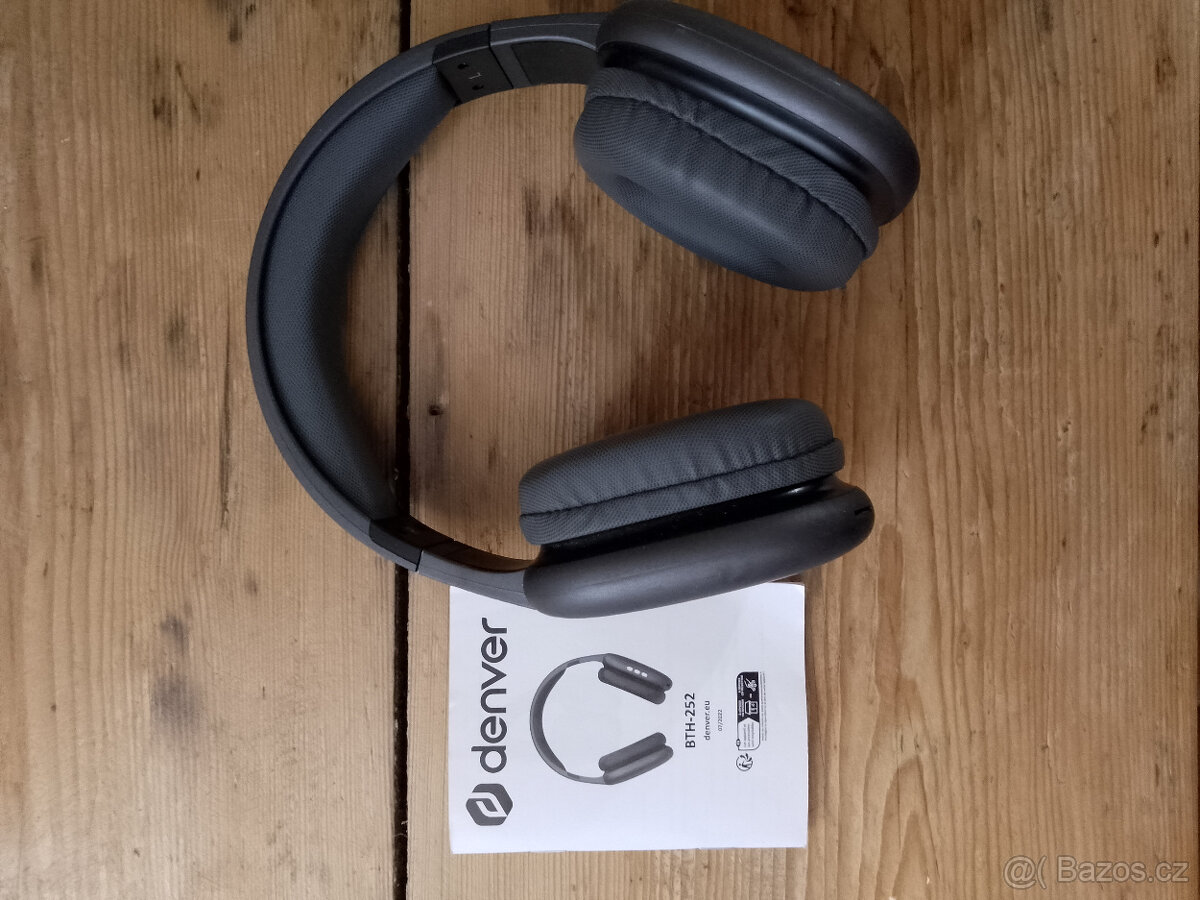 Bezdrátová sluchátka Denver BTH-252