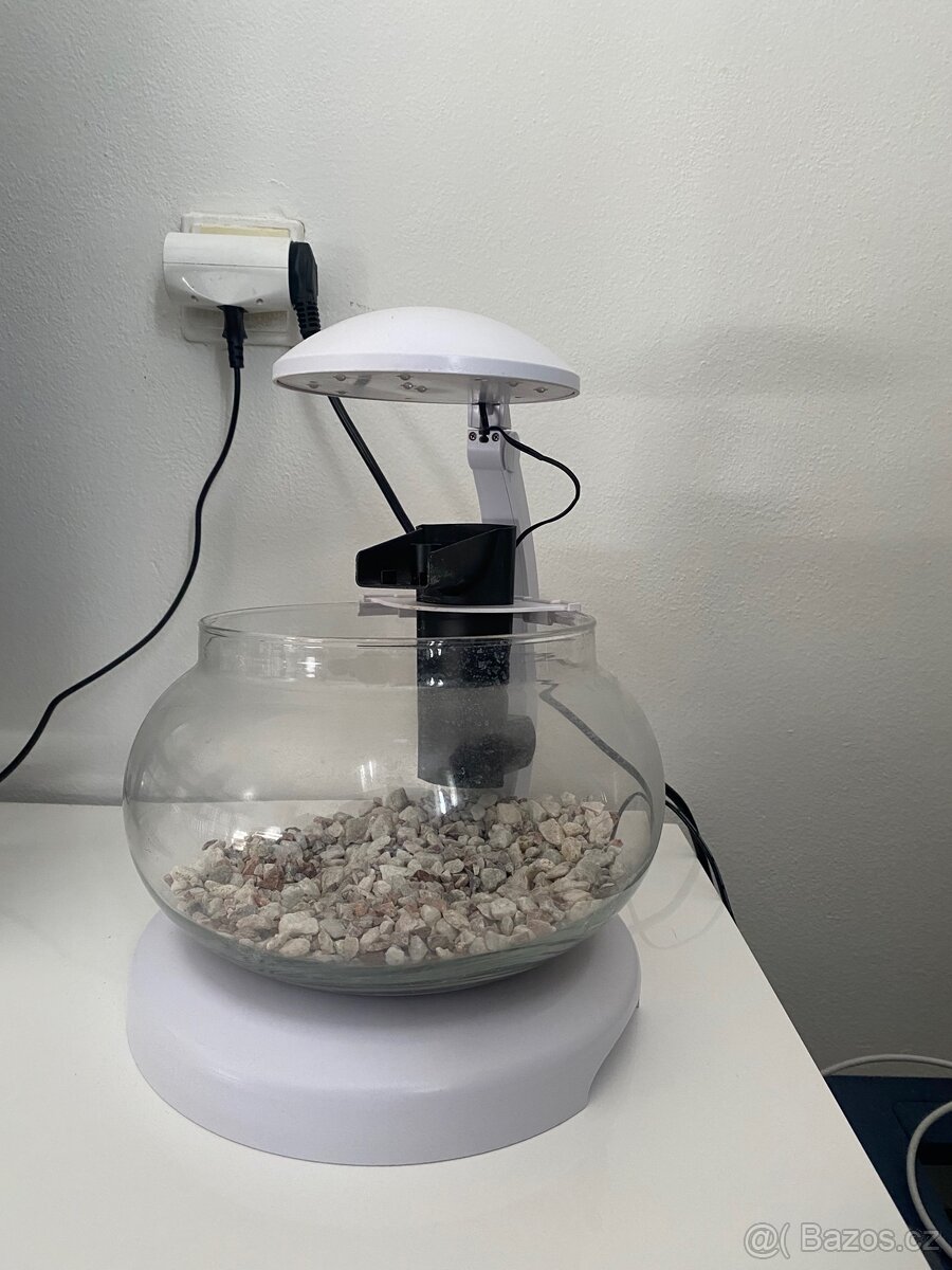 Kulaté akvárko s podsvícením Superzoo