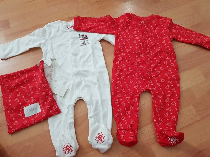 Nová sada dvou overálků vánočních Losan, vel. 6-9 měsíců