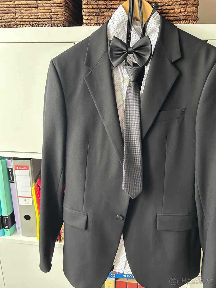 Pánský/chlapecký oblek ZARA SLIM vel. S/M vel.40