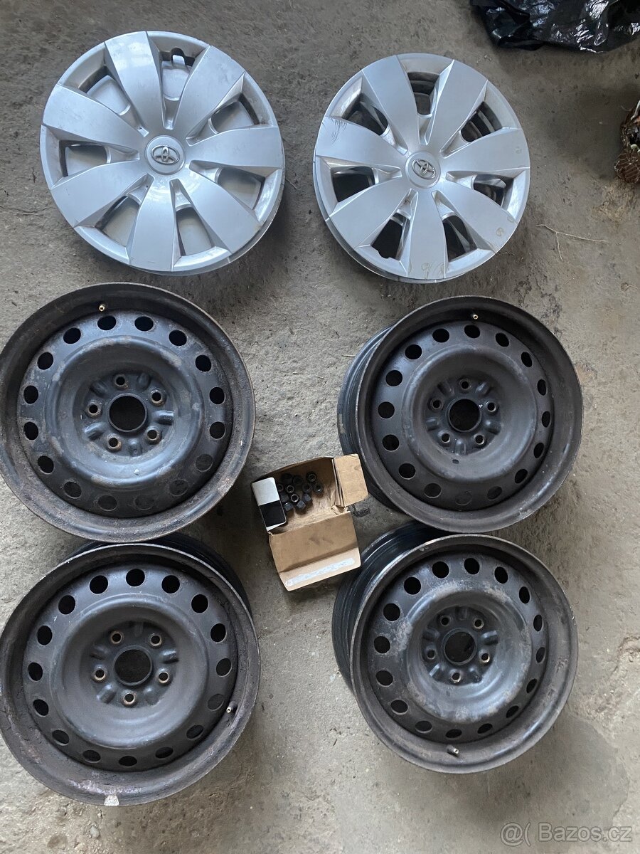 Ocelové disky toyota